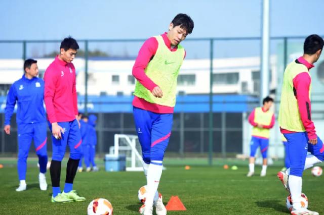 星空体育娱乐平台-东体：申花热身2胜1平 博拉尼奥斯将缺席第一阶段